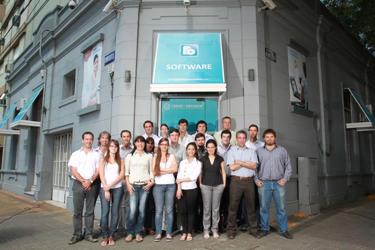 Grandi y Asociados equipo Grandi y Asociados equipo